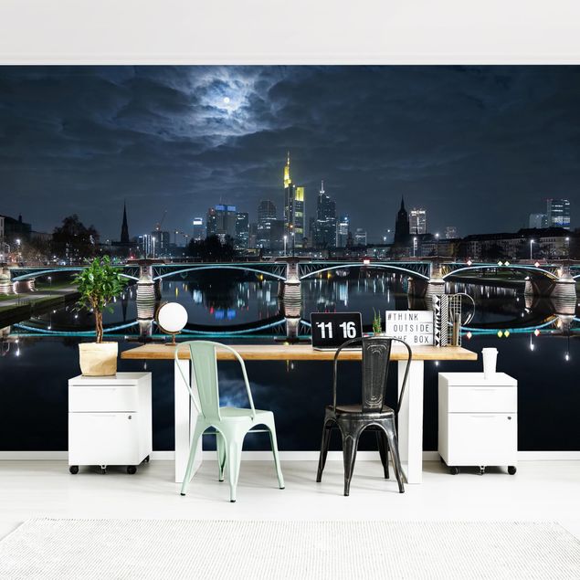 Wallpaper - Frankfurt At Full Moon