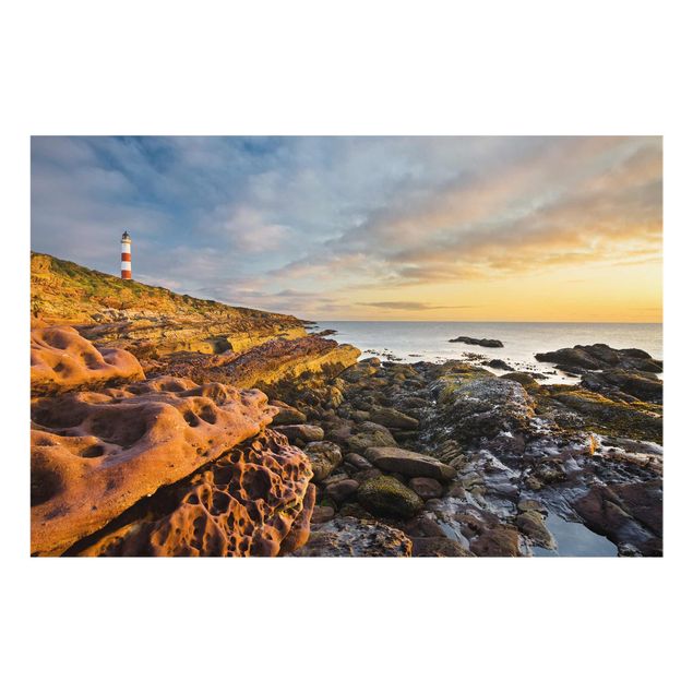 Glass print - Tarbat Ness Lighthouse And Sunset At The Ocean