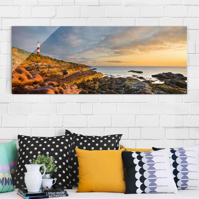 Glass print - Tarbat Ness Lighthouse And Sunset At The Ocean