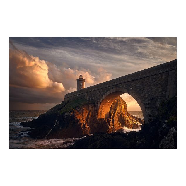 Wallpaper - Lighthouse At The Bridge
