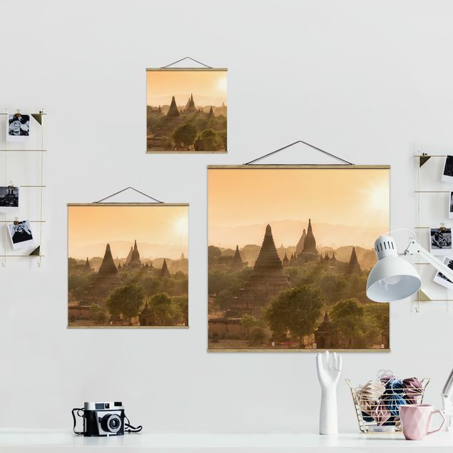 Fabric print with poster hangers - Sun Setting Over Bagan - Square 1:1