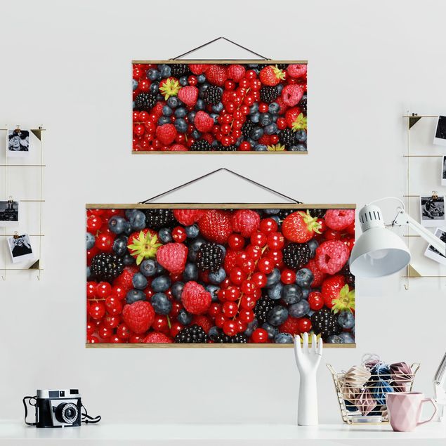 Fabric print with poster hangers - Fruity Berries