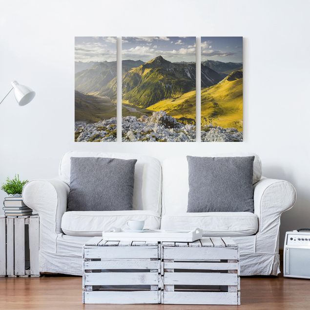 Print on canvas 3 parts - Mountains And Valley Of The Lechtal Alps In Tirol