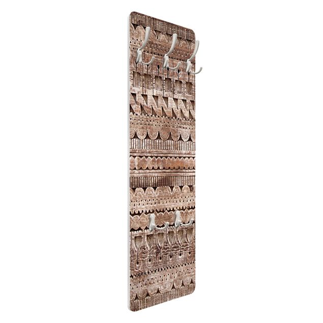 Coat rack shabby - Old Ornate Moroccan Wooden Door In Essaouria