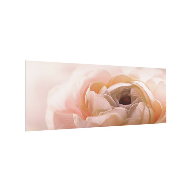 Splashback - Focus On Light Pink Flower - Panorama 5:2