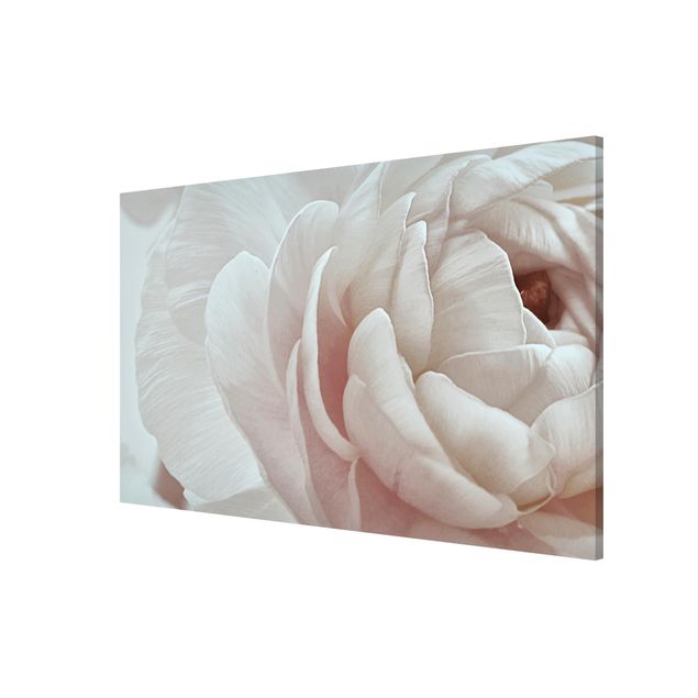 Magnetic memo board - White Flower In An Ocean Of Flowers