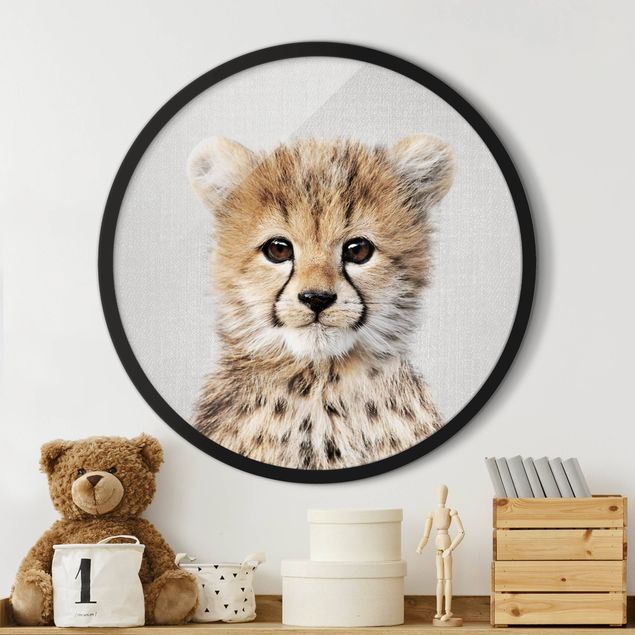 Framed prints round Baby Cheetah Gino