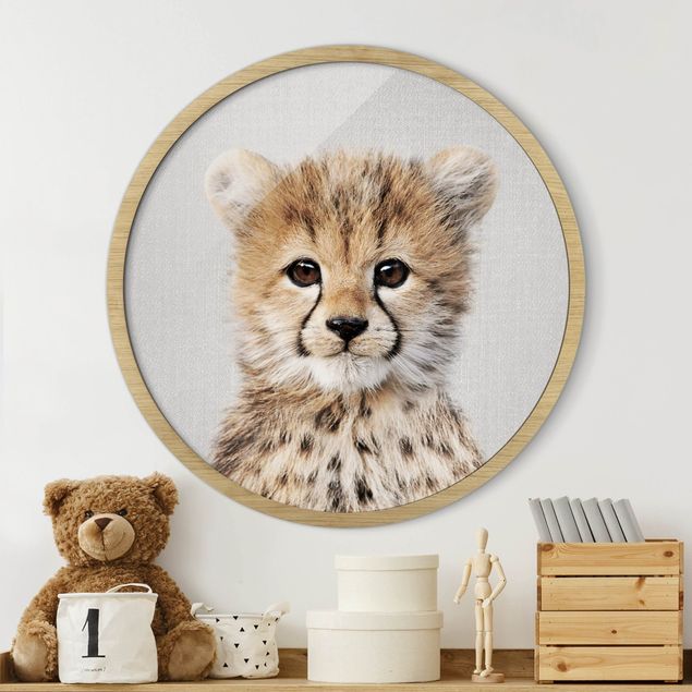 Framed prints round Baby Cheetah Gino