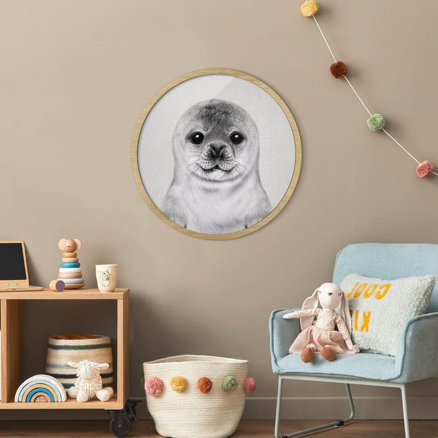 Circular framed print - Baby Seal Ronny Black And White