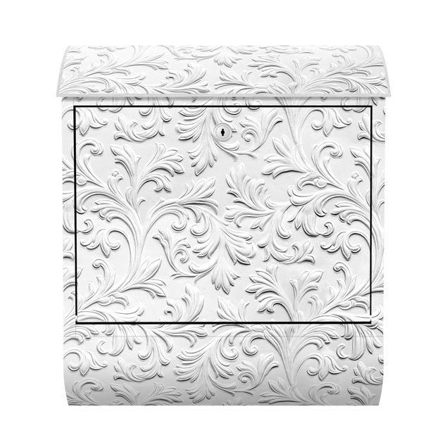 Letterbox - Baroque Pattern Plaster Optics