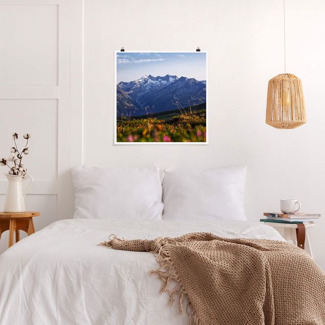 Poster - Flowering Meadow In The Mountains