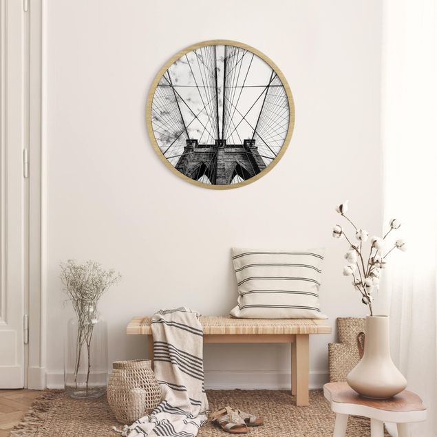 Circular framed print - Brooklyn Bridge In Perspective