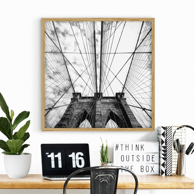 Framed poster - Brooklyn Bridge In Perspective