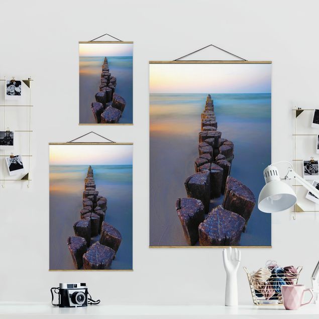 Fabric print with poster hangers - Groynes At Sunset At The Ocean - Portrait format 2:3