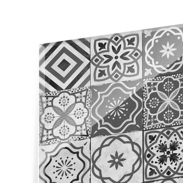 Splashback - Mediterranean Tile Pattern Grayscale