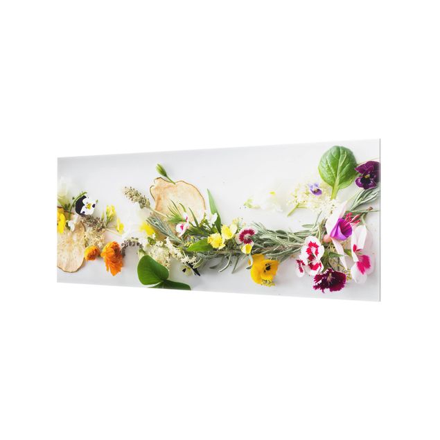 Splashback - Fresh Herbs With Edible Flowers