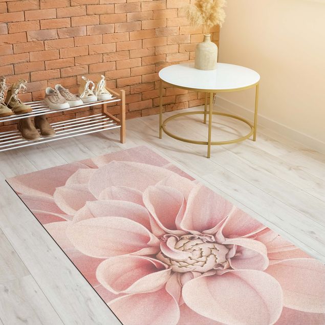 Floral rugs Dahlia In Powder Pink