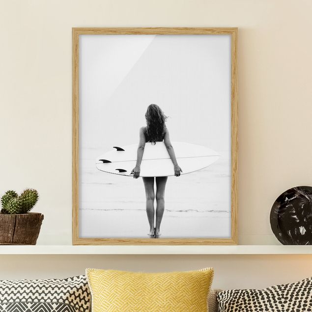 Framed poster - Chill Surfer Girl With Board