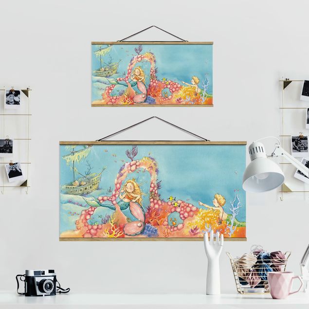 Fabric print with poster hangers - Blubber, The Pirate