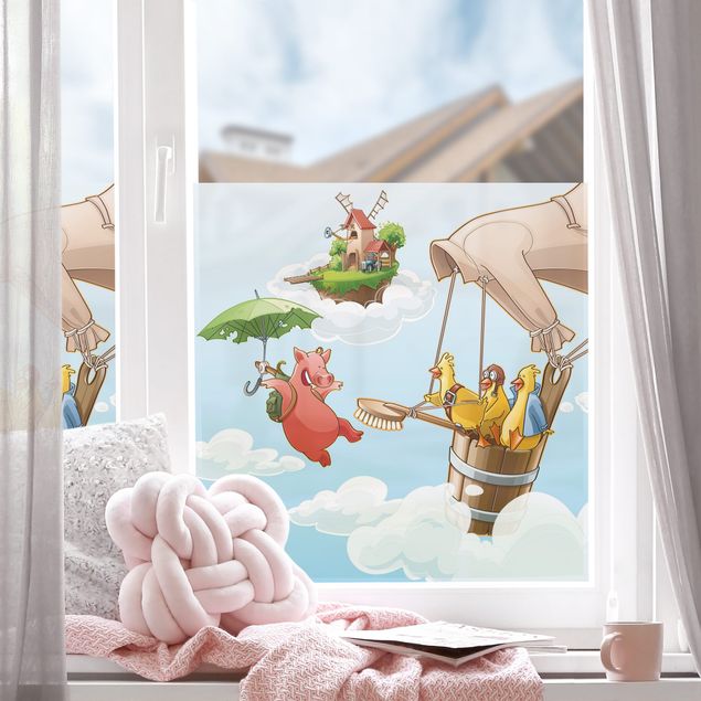 Window decoration - Flying Farm Fledglings