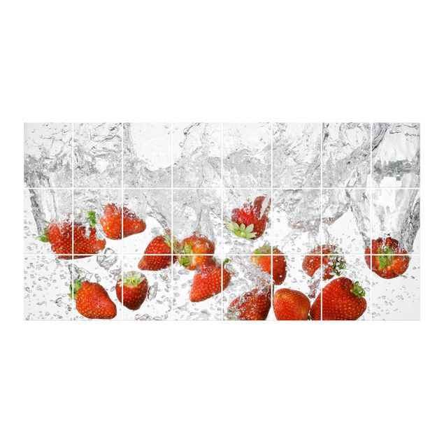 Tile sticker - Fresh Strawberries In Water