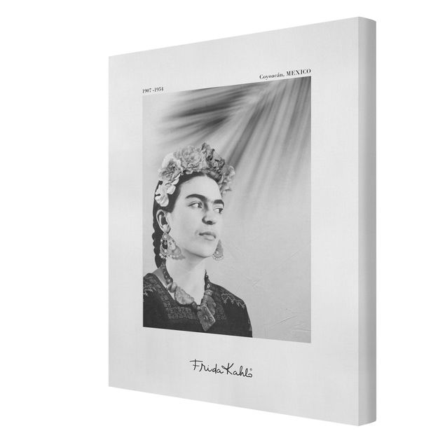 Canvas print - Frida Kahlo Portrait With Jewellery - Portrait format 3:4