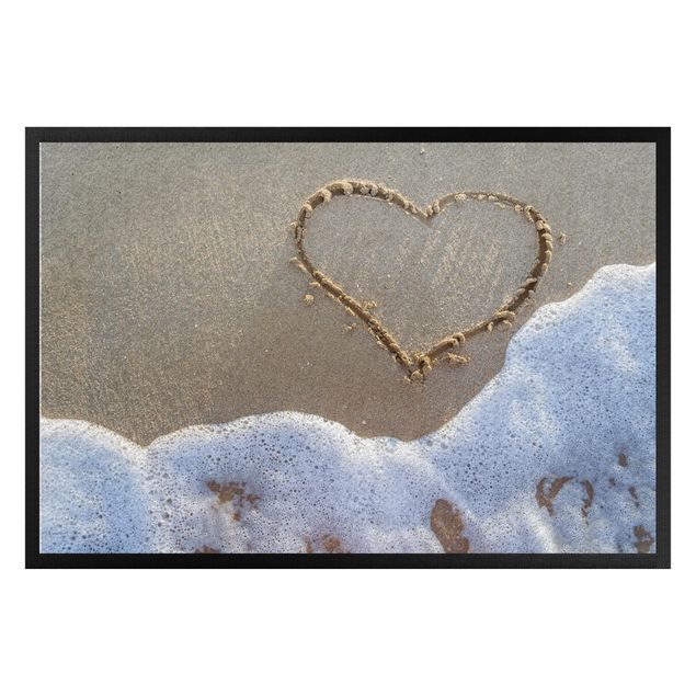 contemporary rugs Heart On The Beach