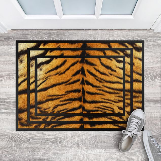 animal print carpet Tiger Skiin