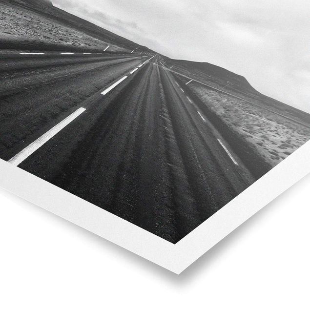 Poster - Straight Road In Iceland