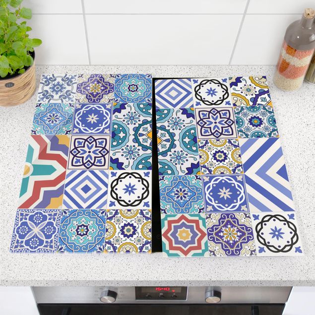 Glass stove top cover - Backsplash - Elaborate Portoguese Tiles