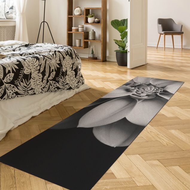 Floral rugs In The Heart Of A Dahlia Black And White