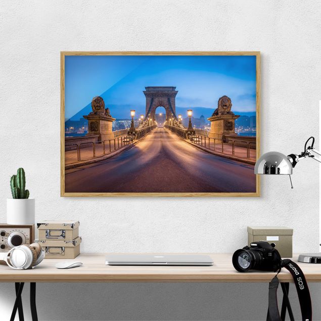 Framed poster - Chain Bridge In Budapest At Night