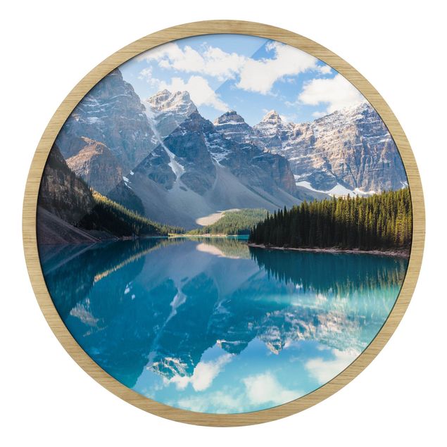 Circular framed print - Crystal Clear Mountain Lake