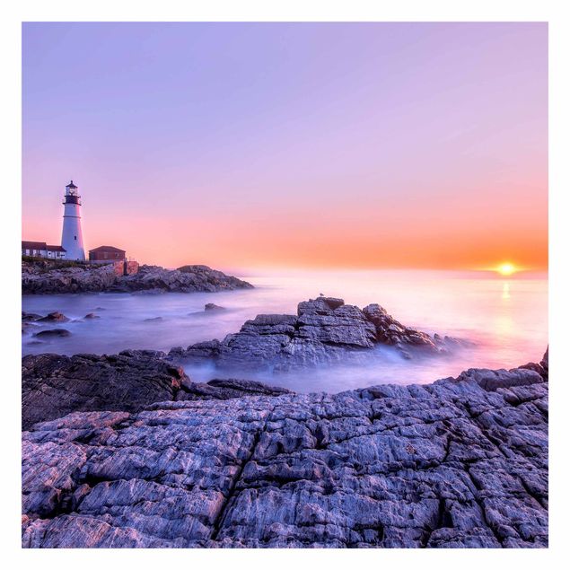 Wallpaper - Lighthouse In The Morning