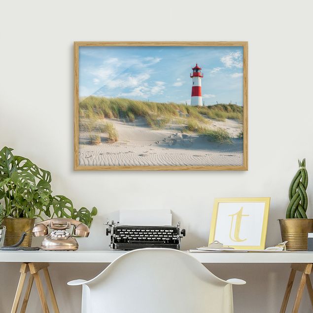 Framed poster - Lighthouse At The North Sea