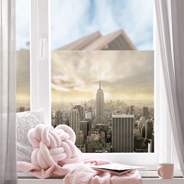 Window decoration - Manhattan Dawn
