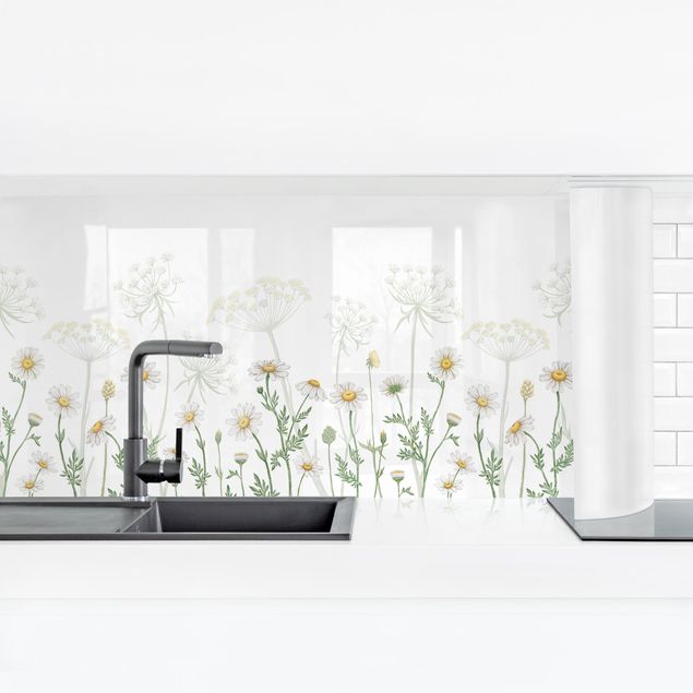 Kitchen wall cladding - Achillea and daisy