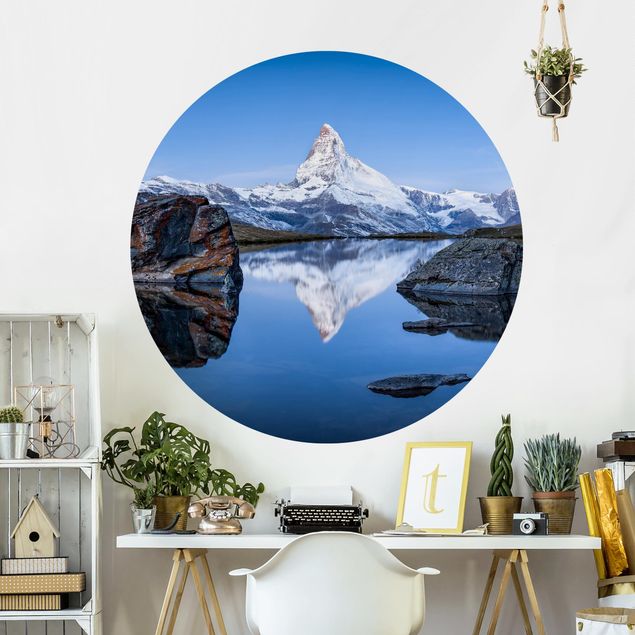 Self-adhesive round wallpaper - Stellisee Lake In Front Of The Matterhorn