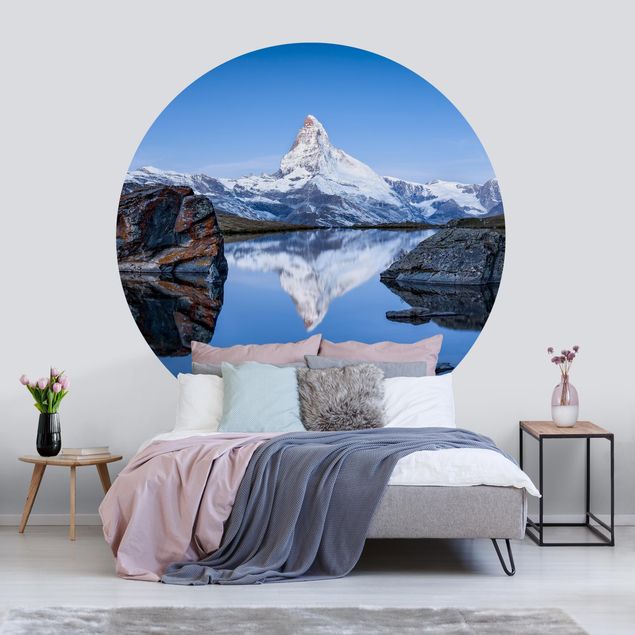 Self-adhesive round wallpaper - Stellisee Lake In Front Of The Matterhorn