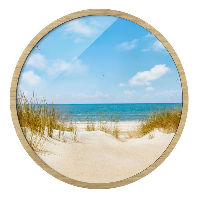 Circular framed print - Beach On The North Sea