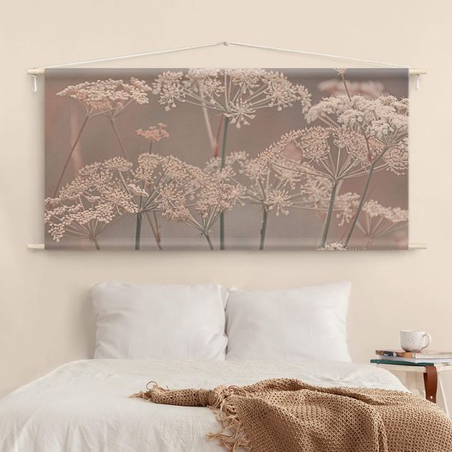 tapestry wall hanging Wild Apiaceae
