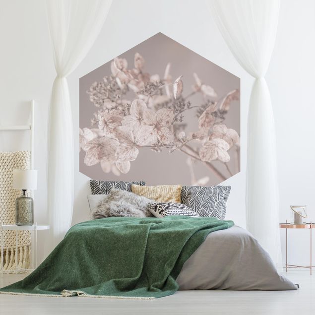 Self-adhesive hexagonal pattern wallpaper - Delicate White Hydrangea